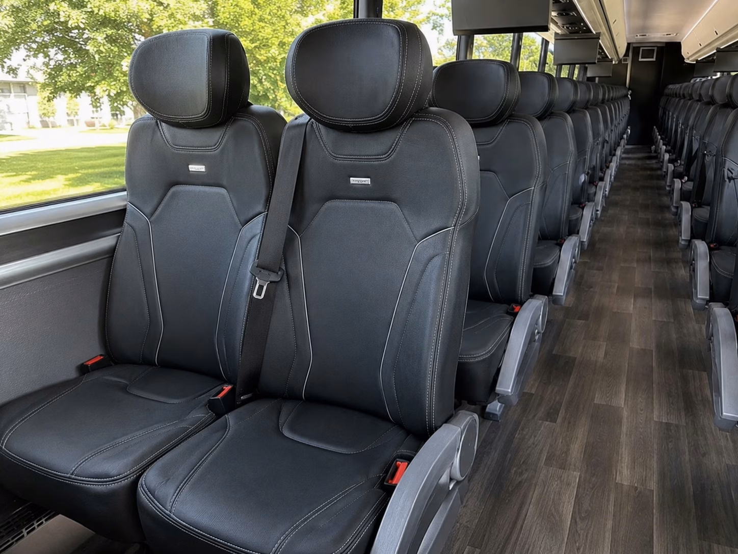 how the type of bus you choose changes charter bus prices in perris california